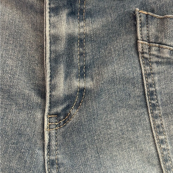 Blue Ankle Cropped Jeans with Faded Denim - Picture 3 of 8
